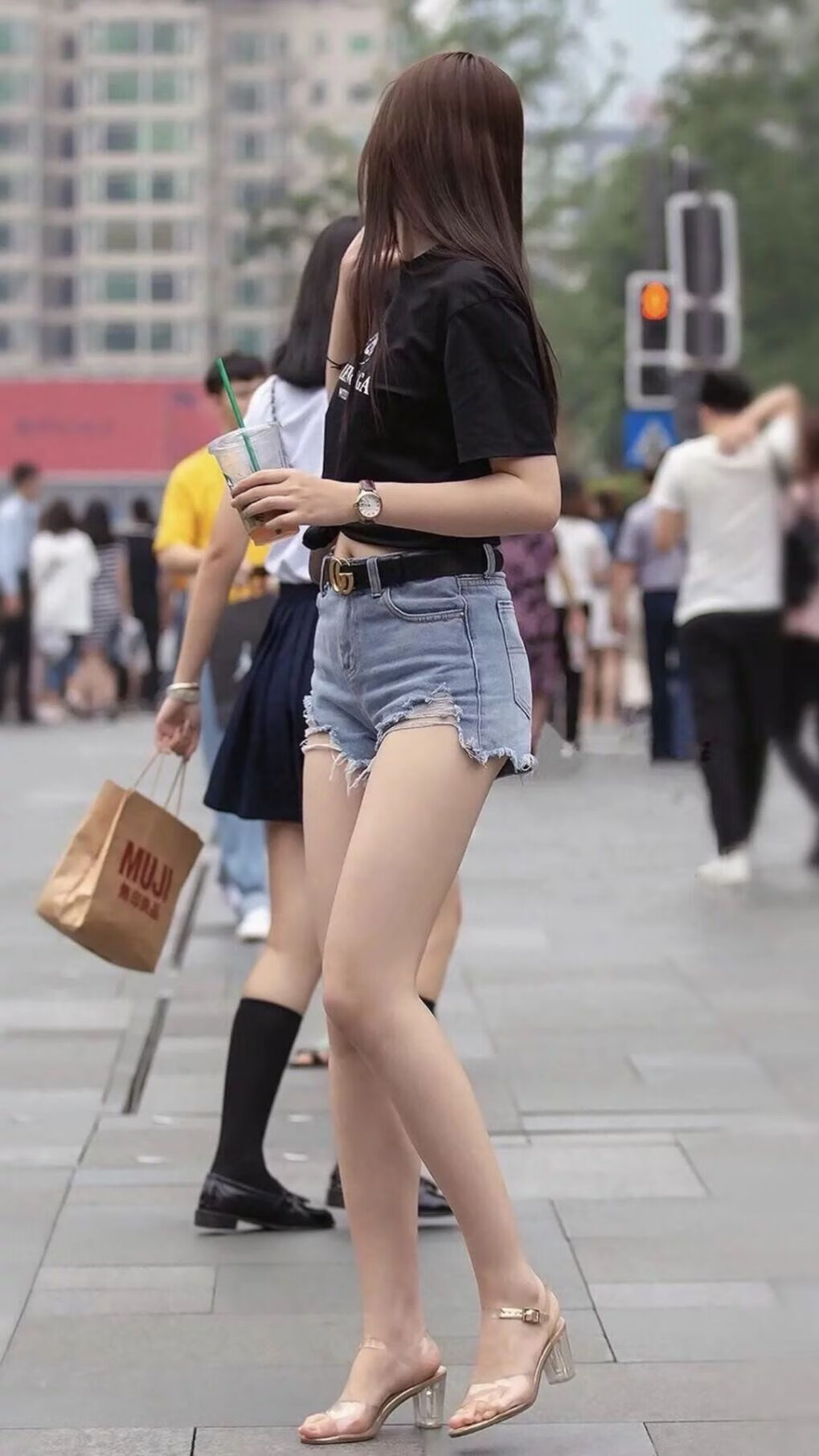 训练幕后：明星球员的日常训练揭秘，nba明星训练视频